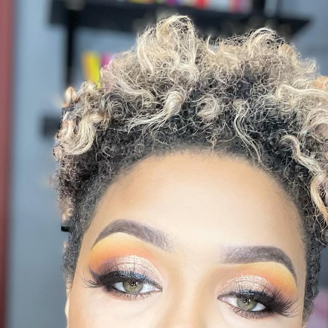 Drunken Lipstick everyday glam reference look